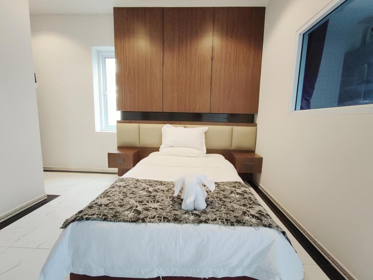 Jenny Airport Lounge Bed and Breakfast Vientiane Exteriör bild