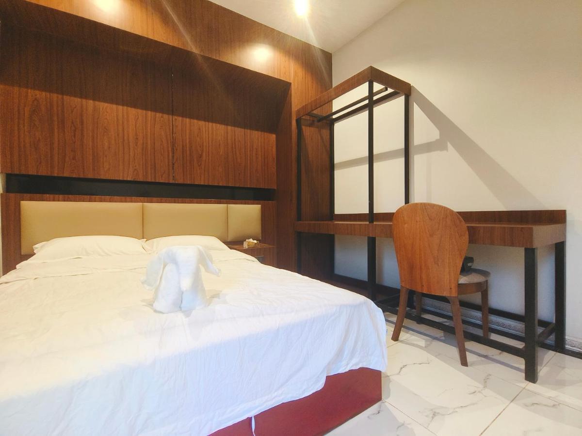Jenny Airport Lounge Bed and Breakfast Vientiane Exteriör bild